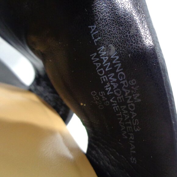 Nine West Womens‎ Sandals Faux Leather Slides Slip on Black Flat Studs Size 9.5M - Picture 7 of 7